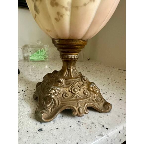 Wave Crest Mantle Ewer, Decorative Decanter, Unmarked, Circa 1900’s - Picture 3 of 10